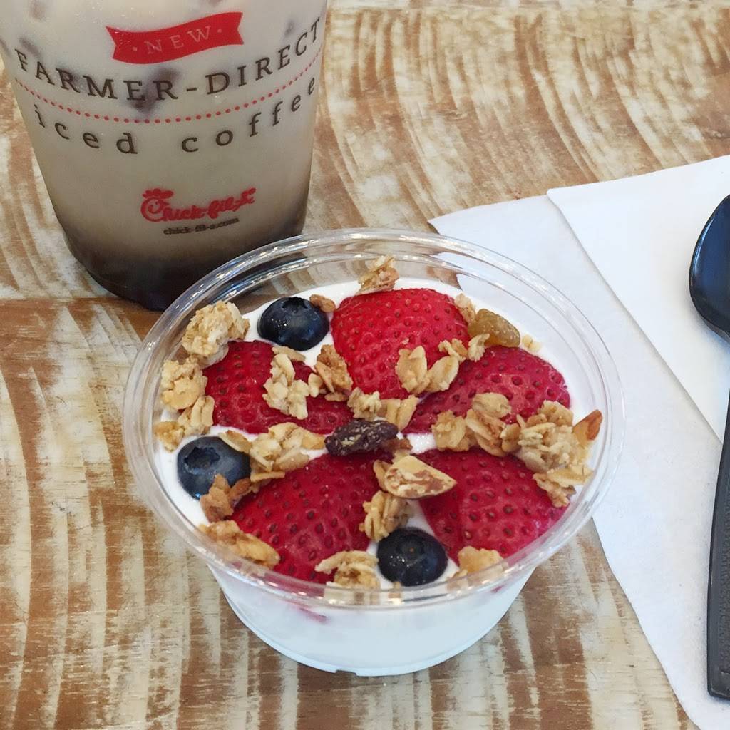 Chick-fil-A Maplewood | restaurant | 3045 White Bear Ave, Maplewood, MN 55109, USA | 6517772329 OR +1 651-777-2329