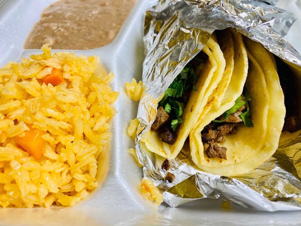 GARCIAS FOOD TRUCK | restaurant | 2600 Dave Ward Dr, Conway, AR 72034, USA | 5013588211 OR +1 501-358-8211