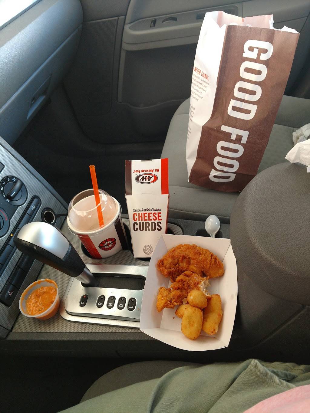 A&W | restaurant | 109 E 2nd Ave, Indianola, IA 50125, USA | 5159613553 OR +1 515-961-3553