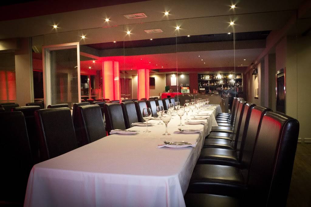 Taormina lounge | restaurant | 2530 Boulevard Saint-Joseph, Lachine, QC H8S 2N9, Canada | 5146345548 OR +1 514-634-5548