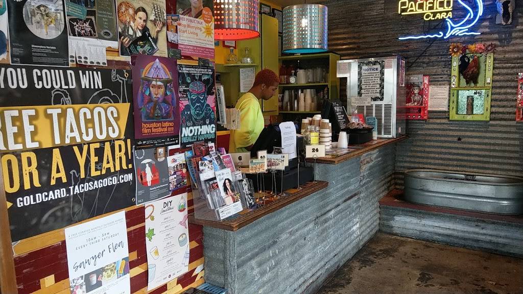 Tacos A Go Go | restaurant | 2912 White Oak Dr, Houston, TX 77007, USA | 7138648226 OR +1 713-864-8226