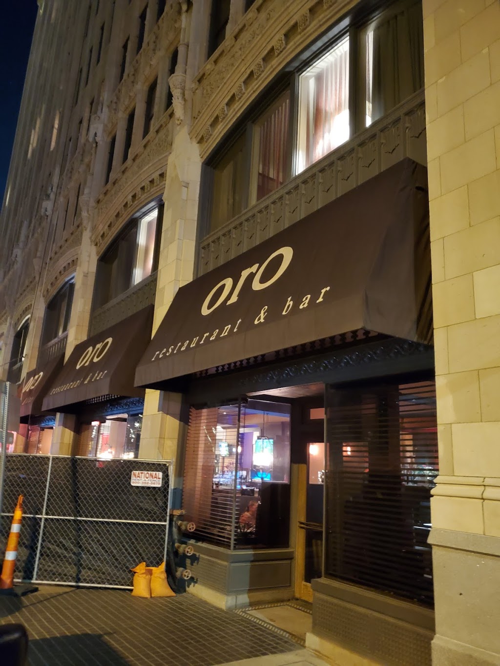 Oro Restaurant & Bar | restaurant | 705 E Houston St, San Antonio, TX 78205, USA | 2102440146 OR +1 210-244-0146