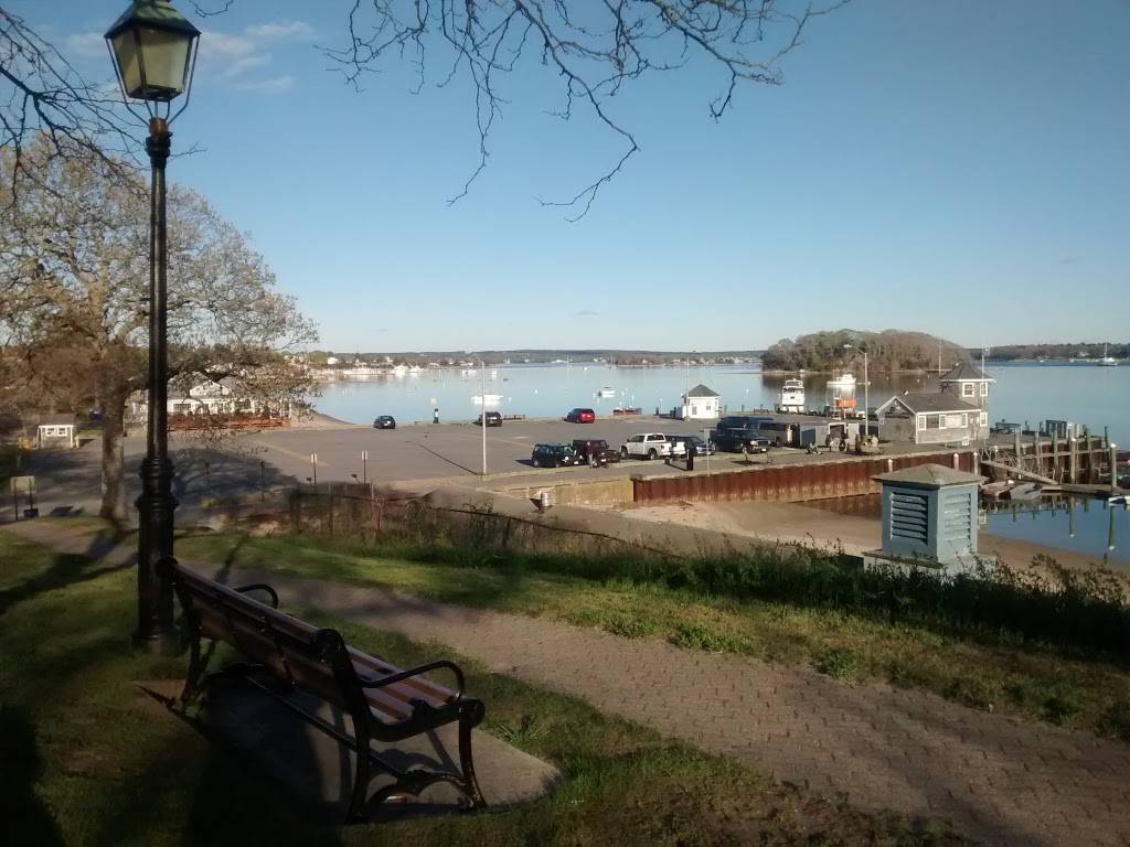 Pier View Restaurant | restaurant | 201 Onset Ave, Onset, MA 02558, USA | 5082955968 OR +1 508-295-5968