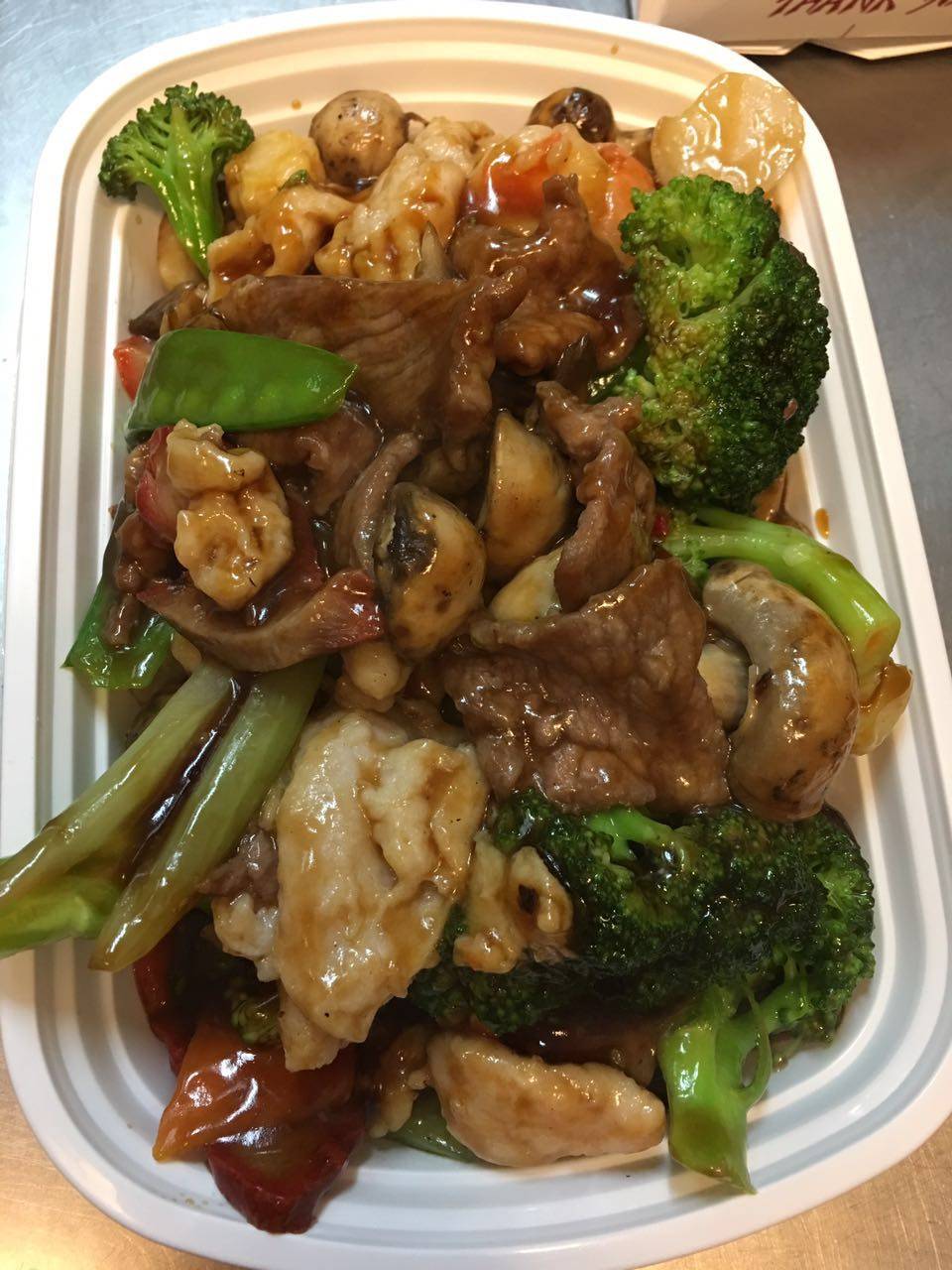 China Garden | restaurant | 2480 Old Fort Pkwy, Murfreesboro, TN 37128, USA | 6158969998 OR +1 615-896-9998