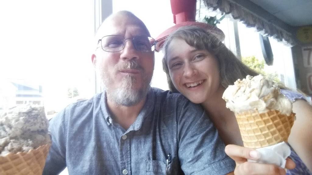 House of Flavors | restaurant | 625 W Washington St, Winchester, IN 47394, USA | 7655847153 OR +1 765-584-7153