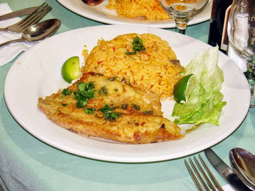 Hollywood Chicken International | restaurant | 216 Westchester Ave, Port Chester, NY 10573, USA | 9149348137 OR +1 914-934-8137