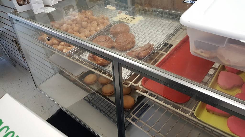 Scottys Donuts | bakery | 304 S Brady St, DuBois, PA 15801, USA | 8143718090 OR +1 814-371-8090