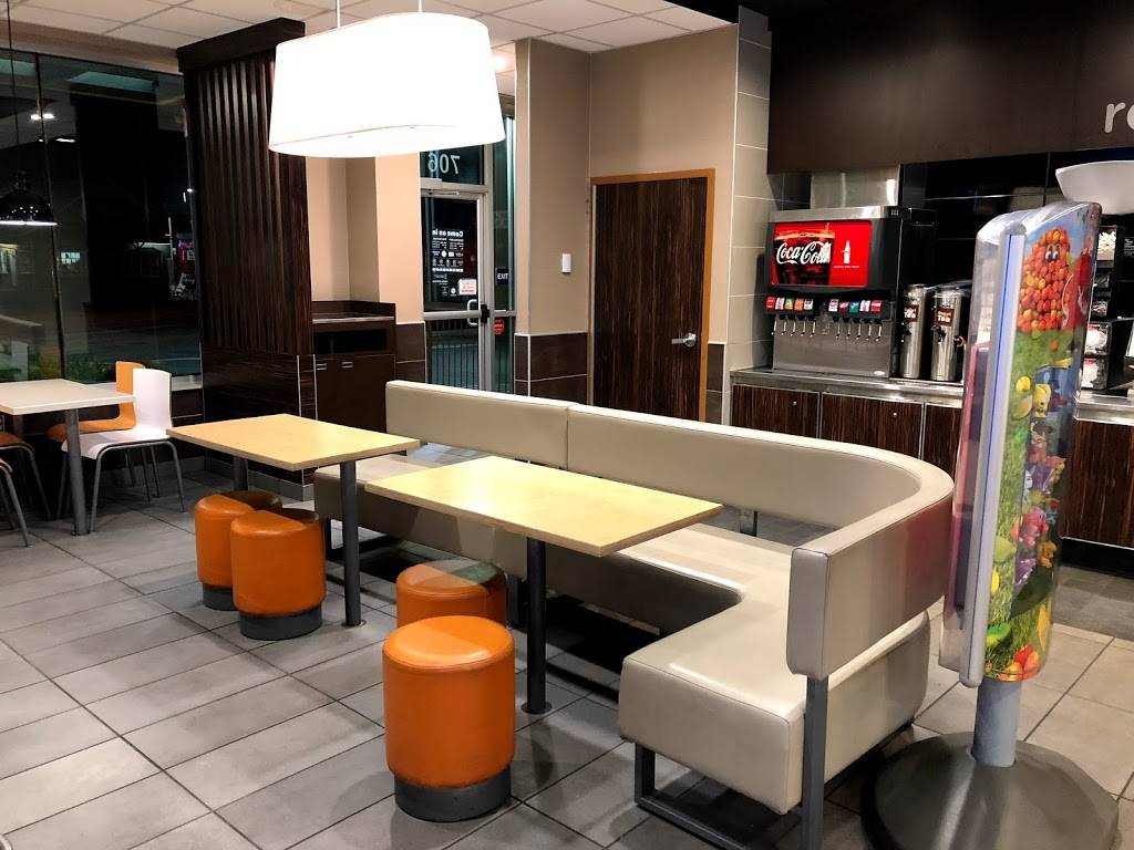 McDonalds | cafe | 706 College Rd, Greensboro, NC 27410, USA | 3362925824 OR +1 336-292-5824