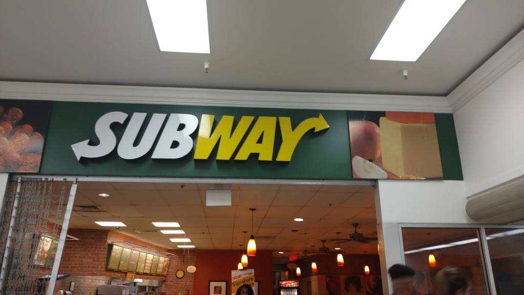 Subway | restaurant | Walmart Supercenter, 8180 S Tryon St, Charlotte, NC 28273, USA | 7045889911 OR +1 704-588-9911