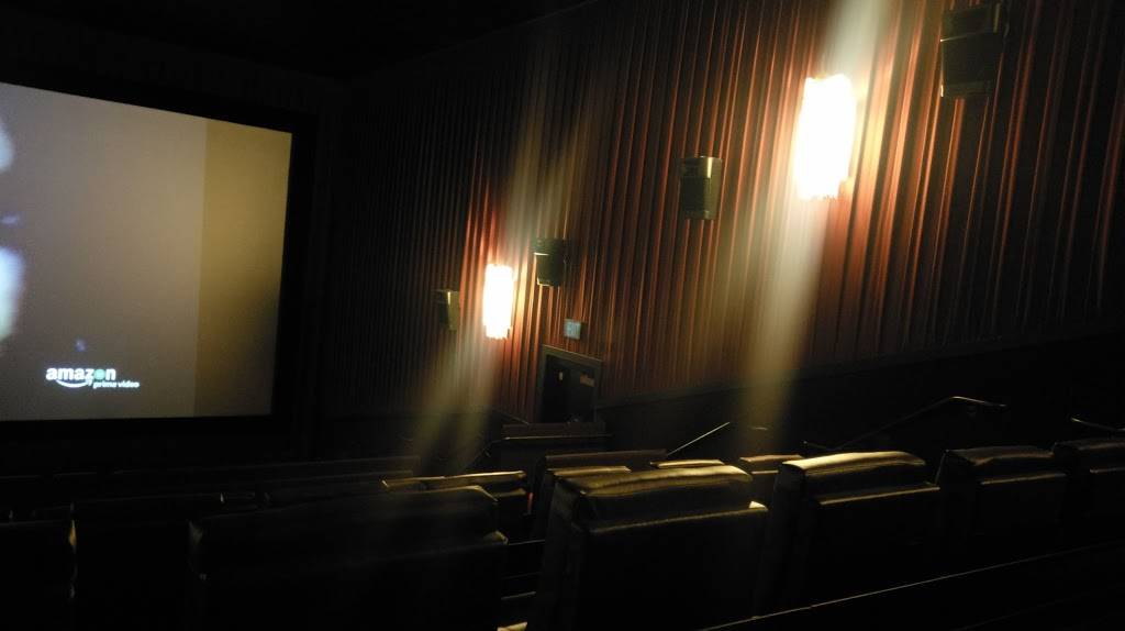 Cinemark Jess Ranch | meal takeaway | 18935 Bear Valley Rd, Apple Valley, CA 92308, USA | 7602475871 OR +1 760-247-5871