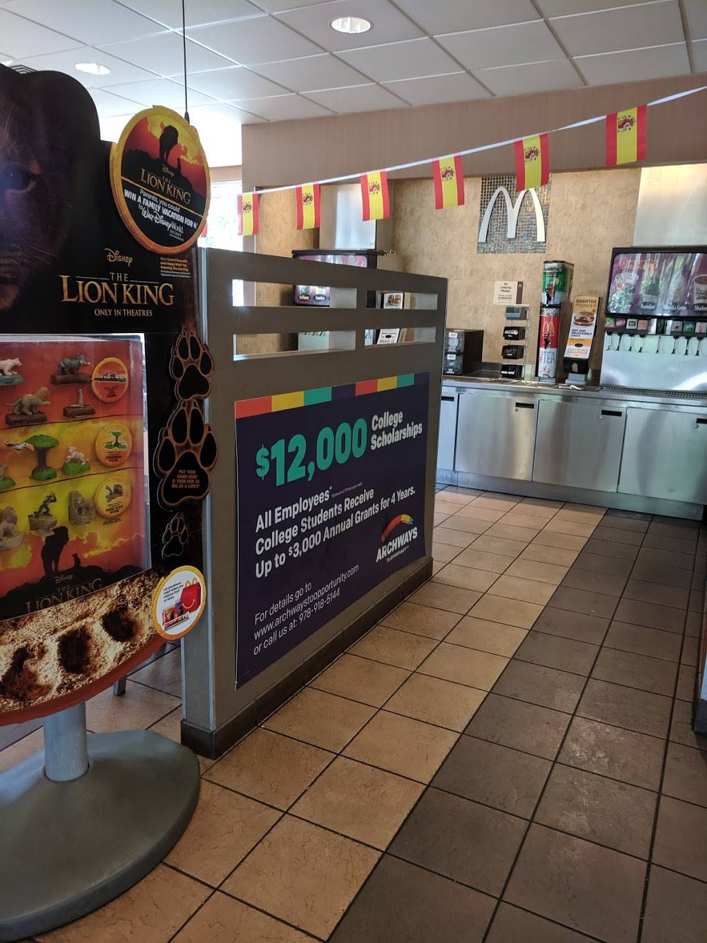 McDonalds | cafe | 524 N Main, Saco, ME 04072, USA | 2072824247 OR +1 207-282-4247