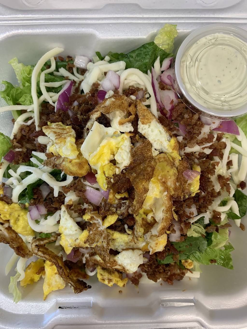 Cheesesteak Whizard Eastlake | restaurant | 35400 Vine St, Eastlake, OH 44095, USA | 4405108265 OR +1 440-510-8265