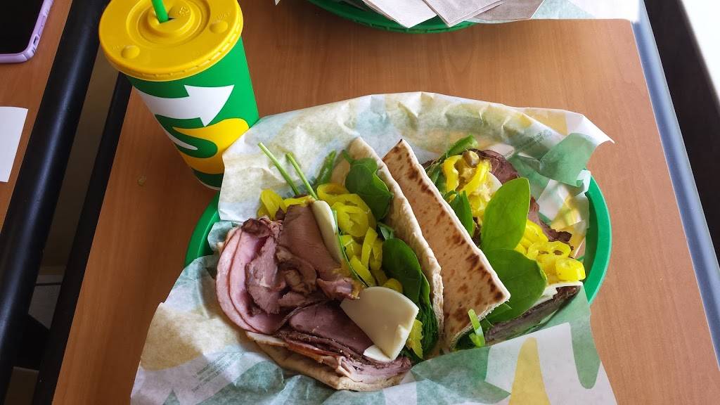 Subway | restaurant | 572 W Main St, Xenia, OH 45385, USA | 9373727225 OR +1 937-372-7225