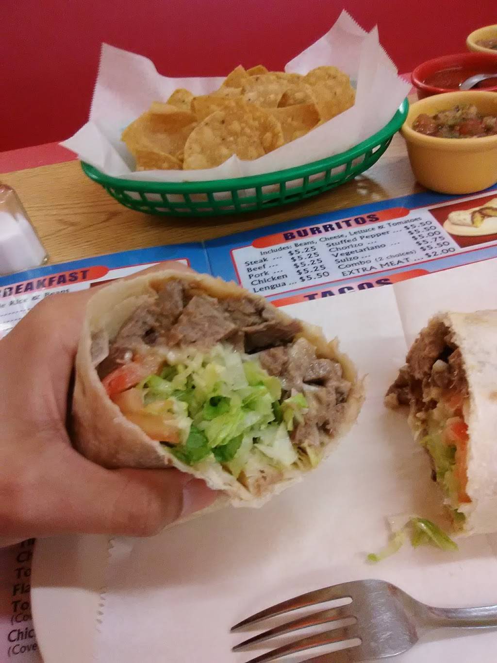 El Gallo | restaurant | 2547 W 111th St, Chicago, IL 60655, USA | 7732334510 OR +1 773-233-4510