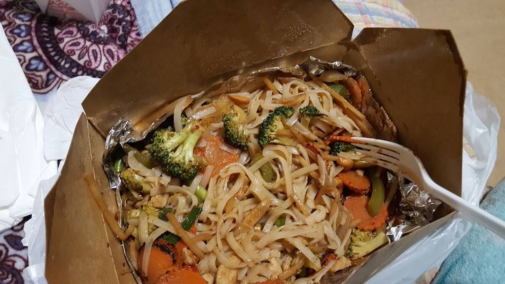 Chai Thai | restaurant | 14035 SE Stark St, Portland, OR 97233, USA | 5032572753 OR +1 503-257-2753