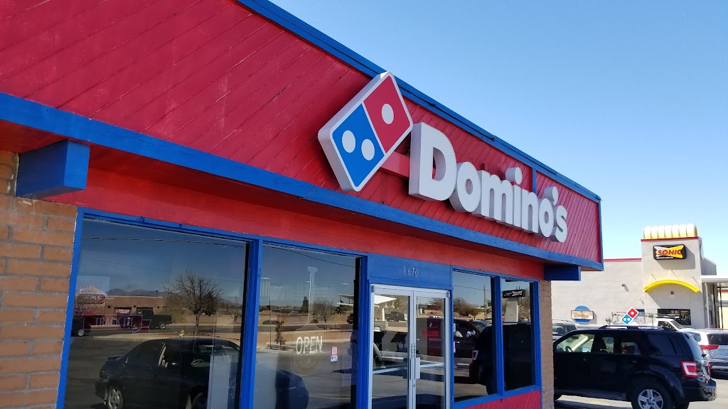 Dominos Pizza | meal delivery | 3670 E Fry Blvd, Sierra Vista, AZ 85635, USA | 5204585000 OR +1 520-458-5000