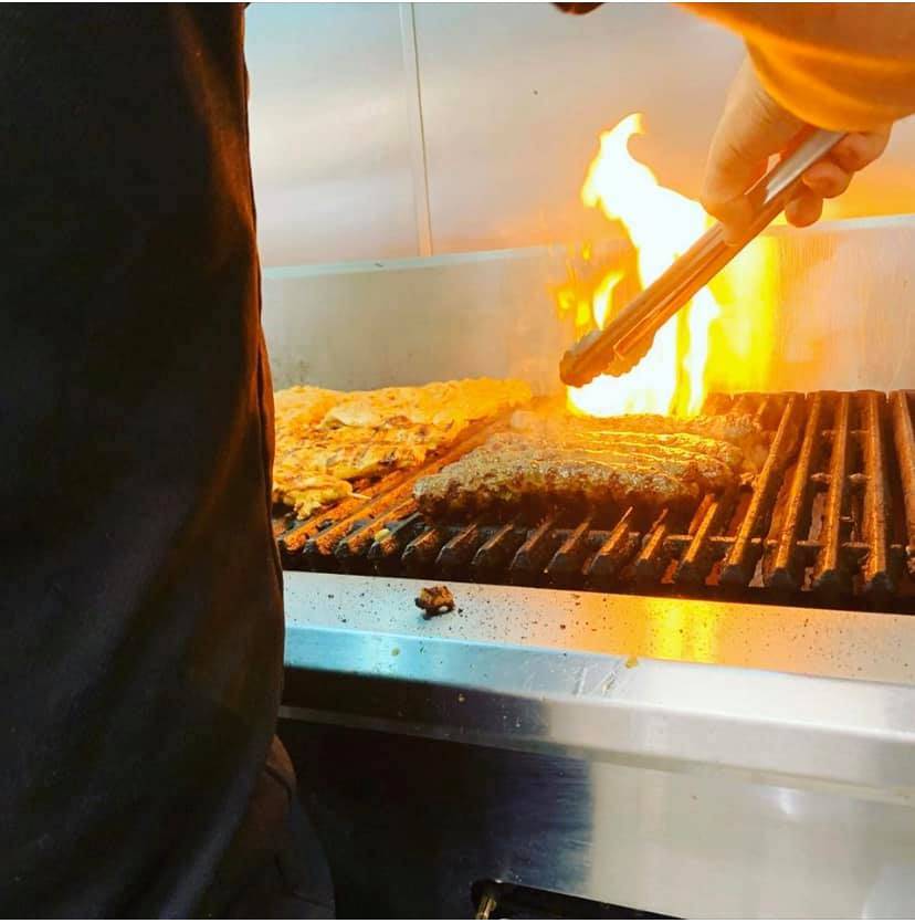 The Green Olive Belmont Heights | restaurant | 4400 E 4th St, Long Beach, CA 90814, USA | 5623437791 OR +1 562-343-7791