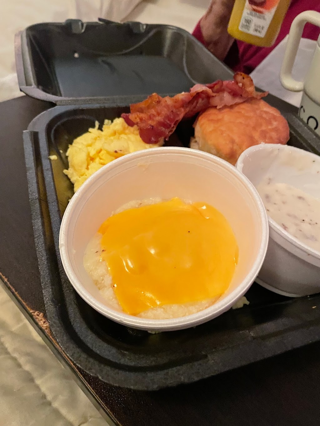 Jacks | restaurant | 124 W Oxmoor Rd, Birmingham, AL 35209, USA | 2059458167 OR +1 205-945-8167