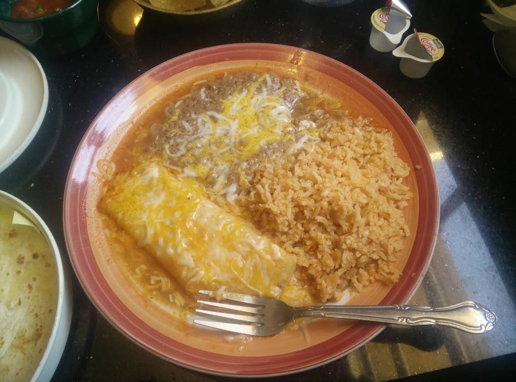 MANUELS Casa De Mariscos | restaurant | 700 Truxtun Ave, Bakersfield, CA 93301, USA | 6613258834 OR +1 661-325-8834