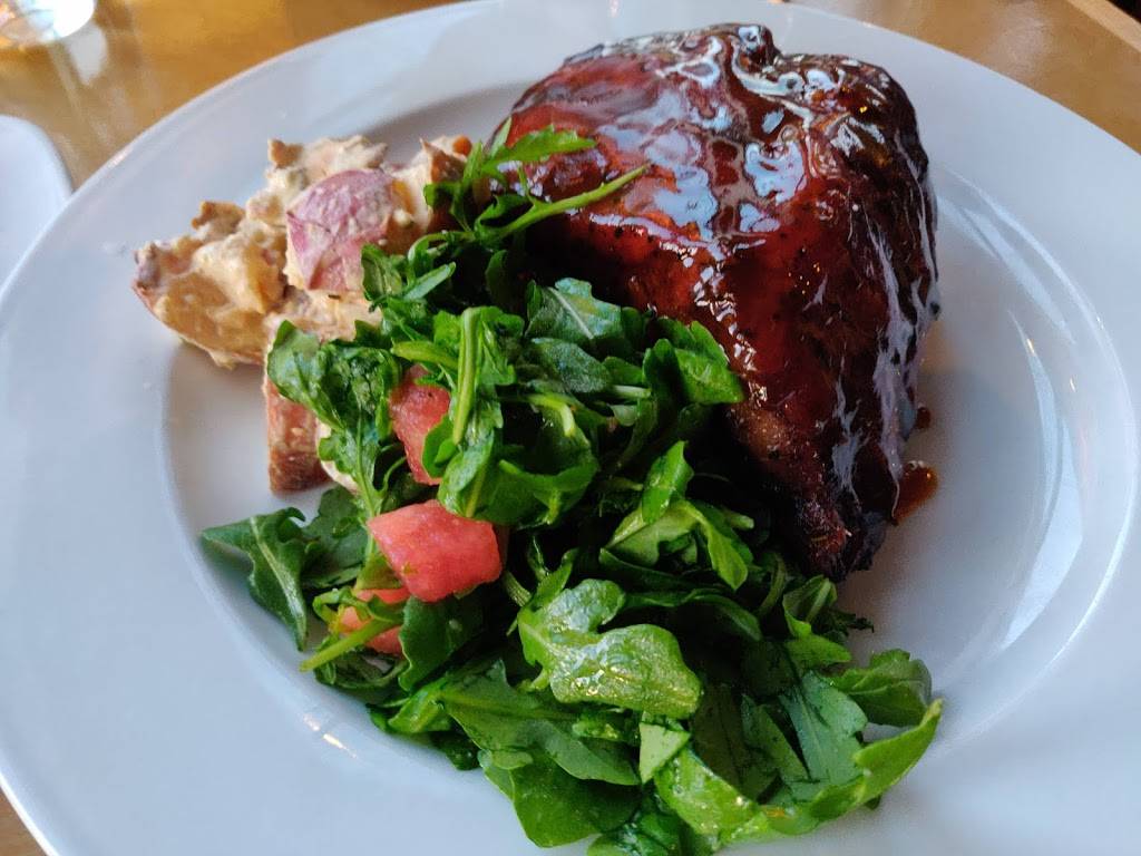 Lilianas Restaurant | restaurant | 2951 Triverton Pike Dr, Fitchburg, WI 53711, USA | 6084424444 OR +1 608-442-4444