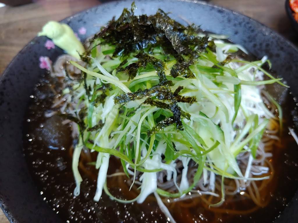 The Guksu And Noodle | restaurant | 7771 Yonge St, Thornhill, ON L3T 2C4, Canada | 9057717777 OR +1 905-771-7777