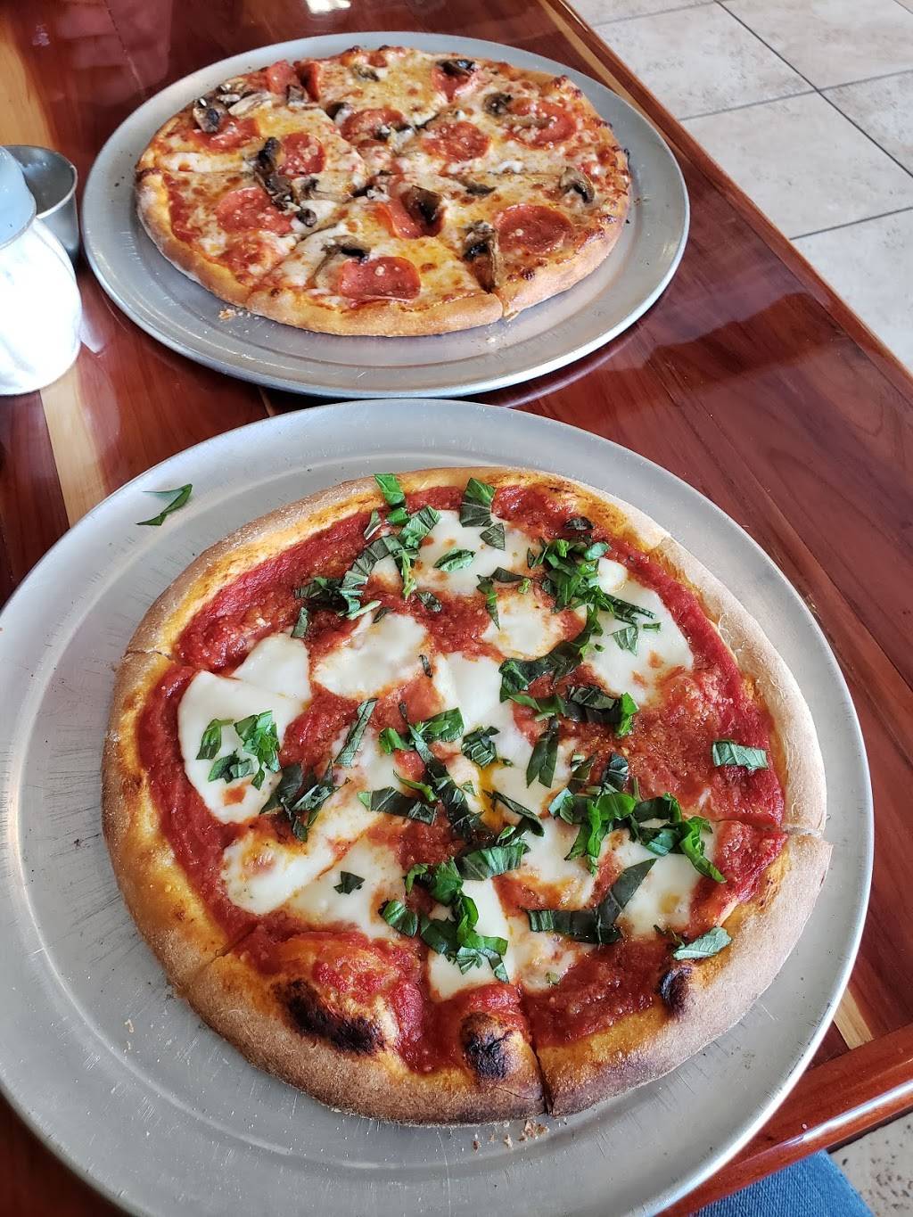 Consilina Pizzeria | restaurant | 1093 Hwy 95 N, Bastrop, TX 78602, USA | 5129855433 OR +1 512-985-5433