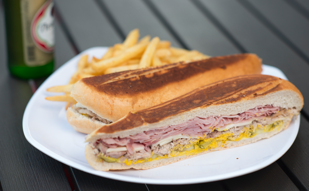 Zaza New Cuban Diner | bakery | 380 S State Rd 434 #1007, Altamonte Springs, FL 32714, USA | 4073476606 OR +1 407-347-6606