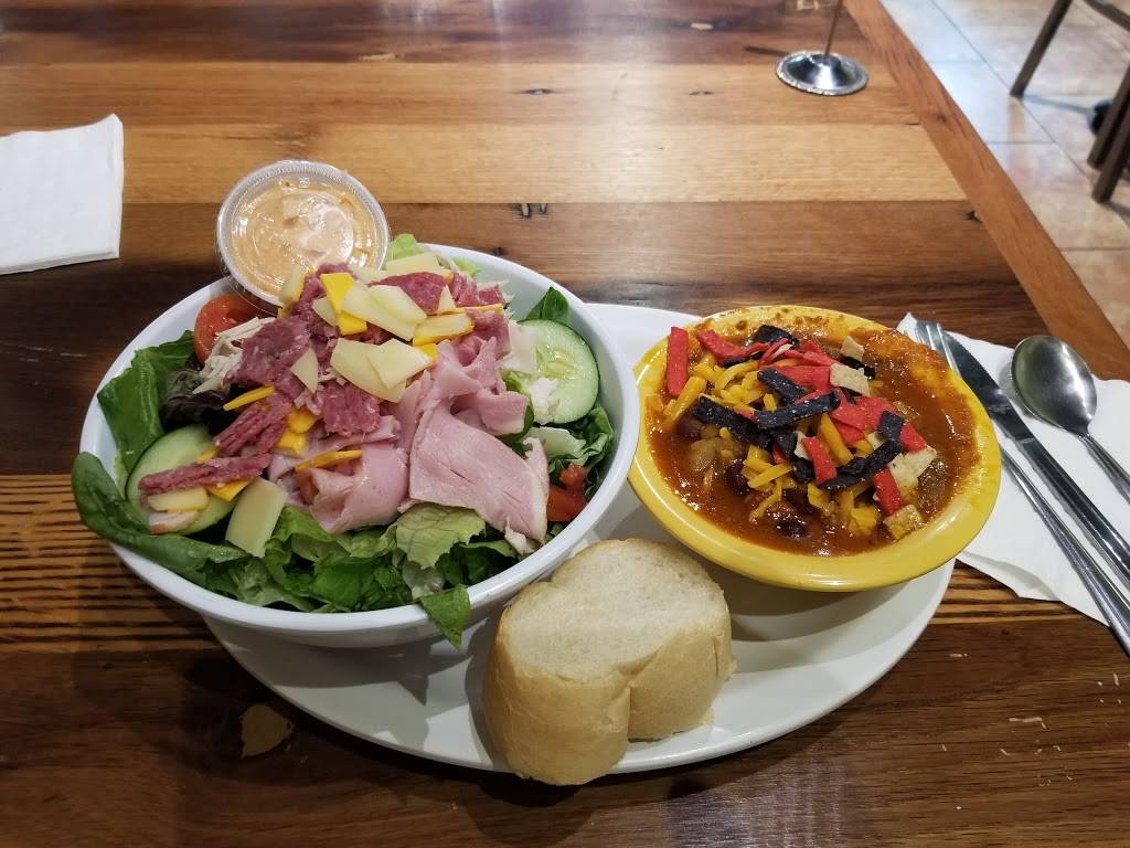 Moxies Cafe and Caterer | cafe | 514 N Tampa St, Tampa, FL 33602, USA | 8132214510 OR +1 813-221-4510