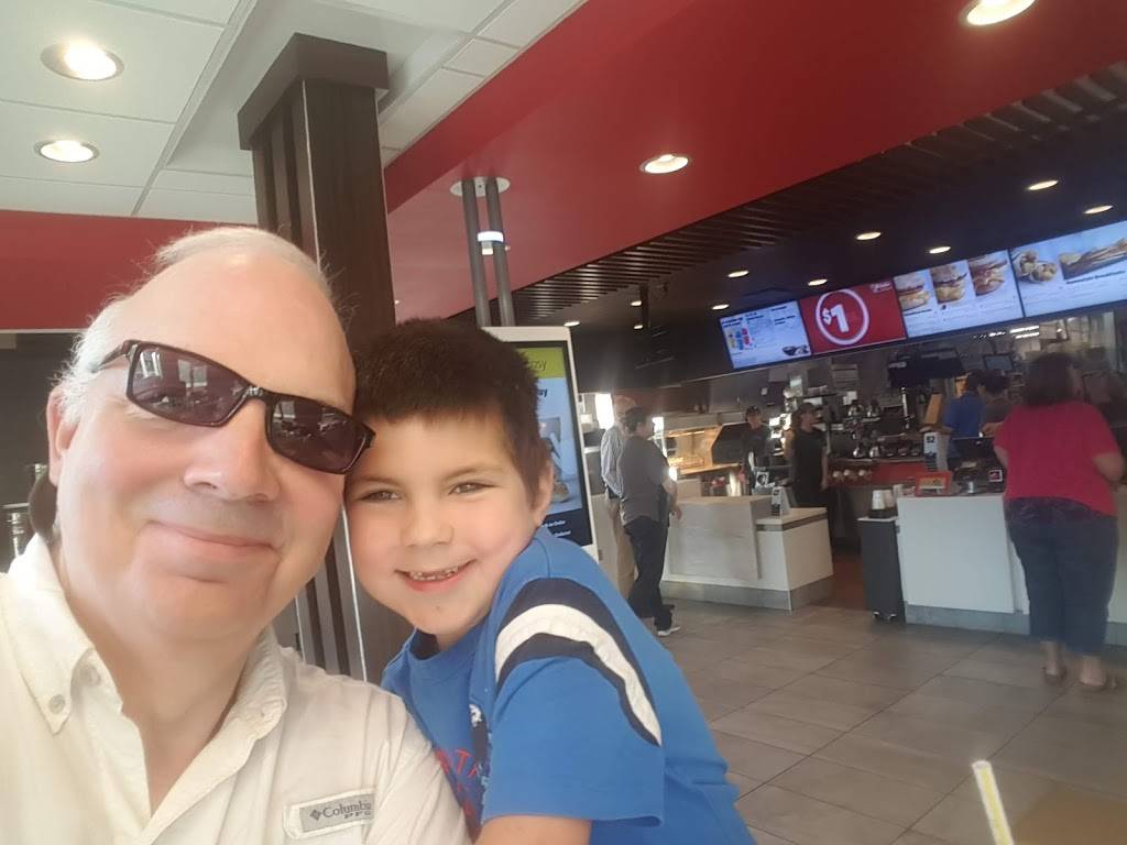 Subway | restaurant | 5342 Highway 136 W, Trenton, GA 30752, USA | 4237772601 OR +1 423-777-2601