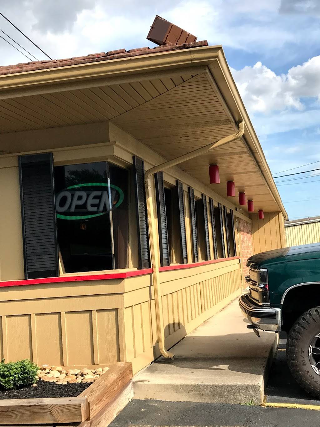 Emmas Asian 1 | restaurant | 1629 W Andrew Johnson Hwy, Morristown, TN 37814, USA | 4233075151 OR +1 423-307-5151