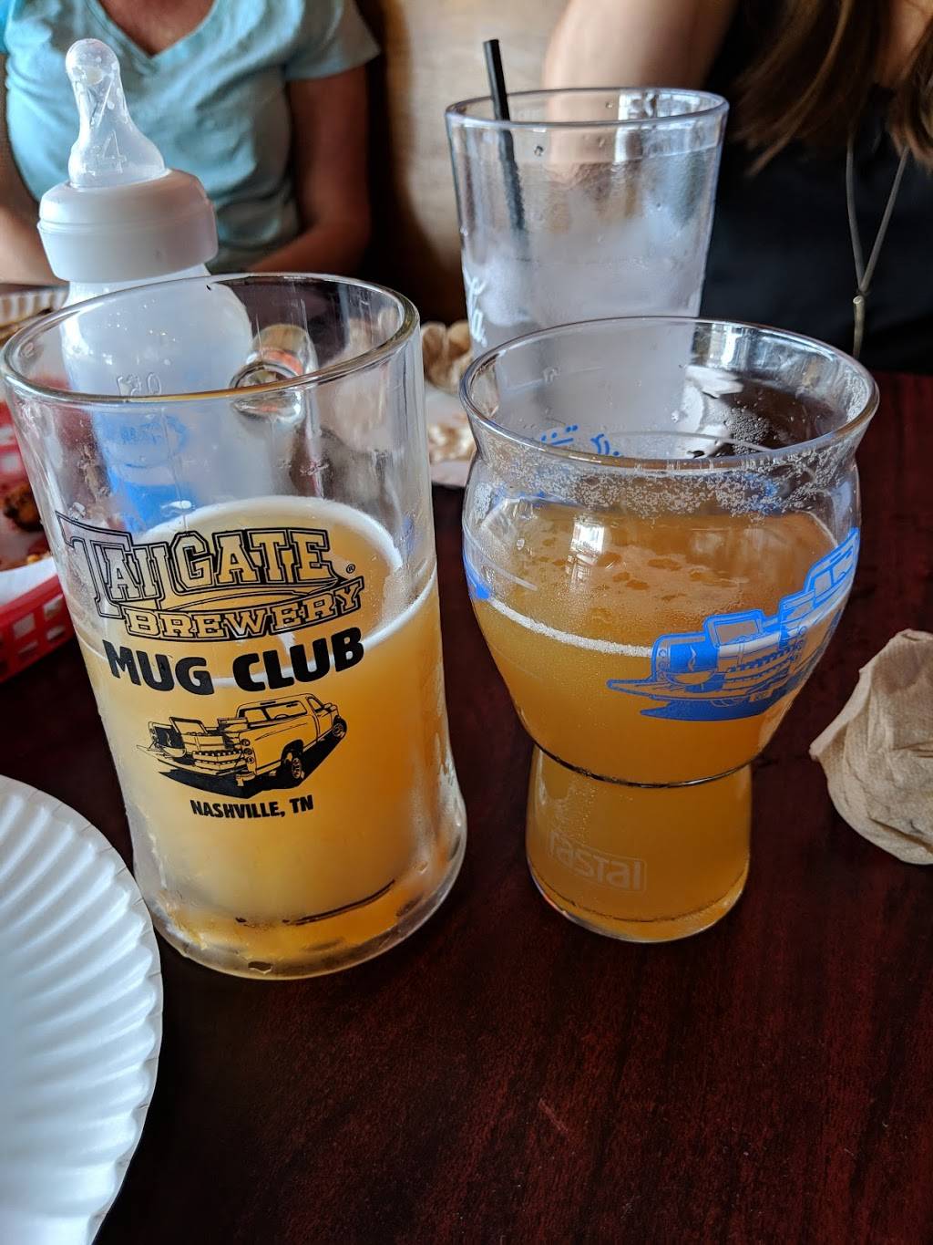 TailGate Brewery East | restaurant | 811 Gallatin Ave, Nashville, TN 37206, USA | 6292037152 OR +1 629-203-7152