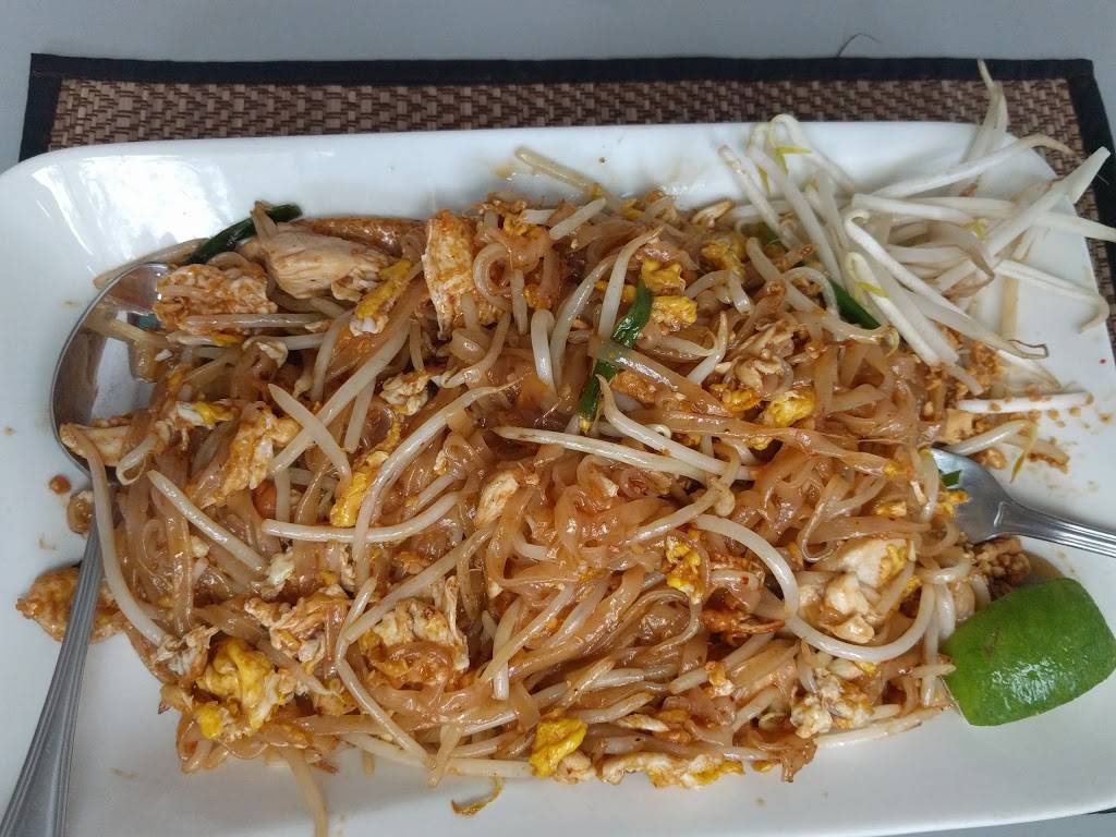 Thai Time 3 | restaurant | 4310 Genesee Ave #111, San Diego, CA 92117, USA | 8582784949 OR +1 858-278-4949