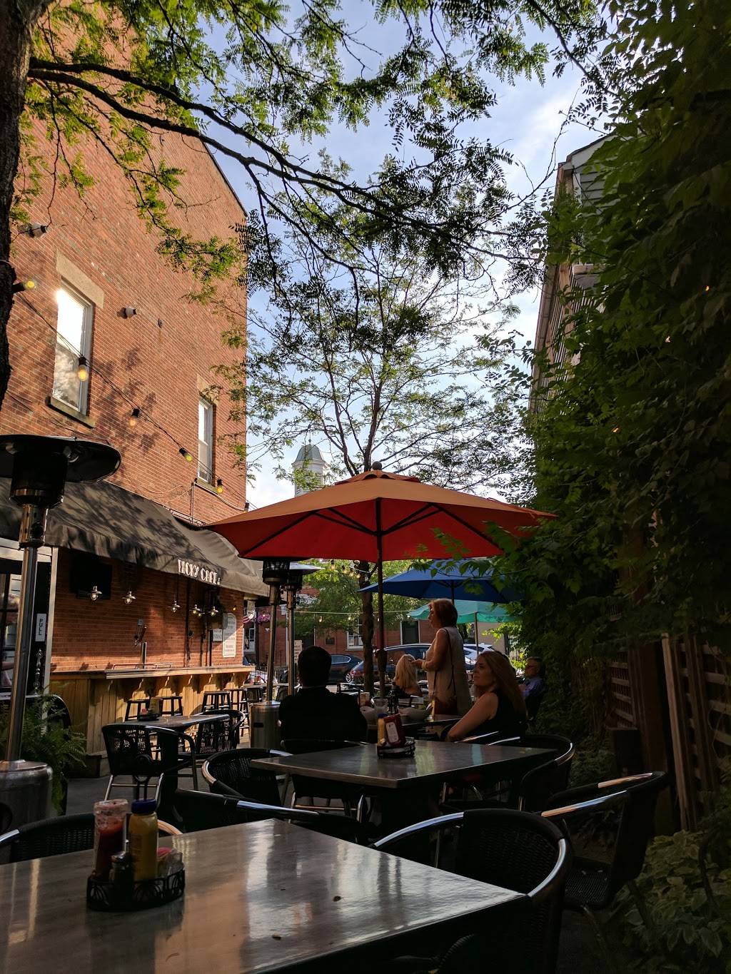 Ricks Cafe | restaurant | 86 N Main St, Chagrin Falls, OH 44022, USA | 4402477666 OR +1 440-247-7666