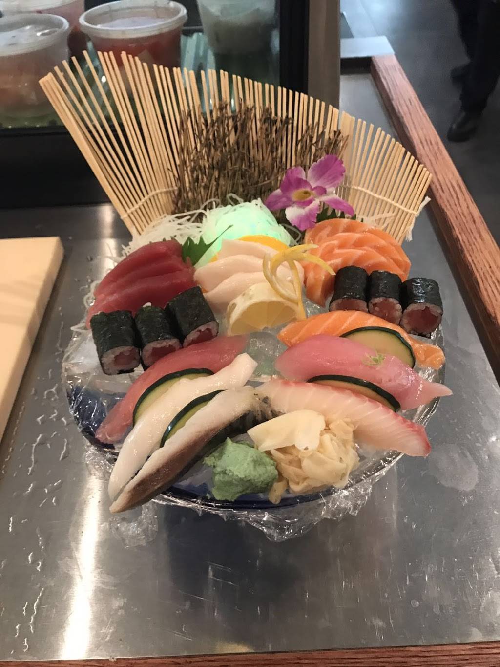 Lee’s Dynasty | restaurant | 131 Columbia St, Adams, MA 01220, USA | 4137433333 OR +1 413-743-3333