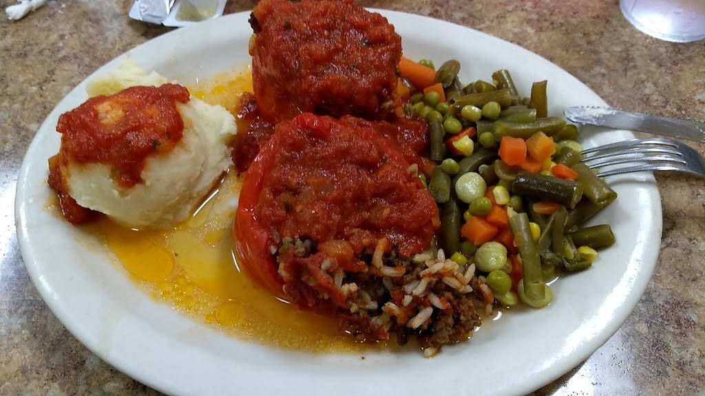 Stamatis Family Restaurant | restaurant | 1890 N Tamiami Trail B, North Fort Myers, FL 33903, USA | 2396529999 OR +1 239-652-9999