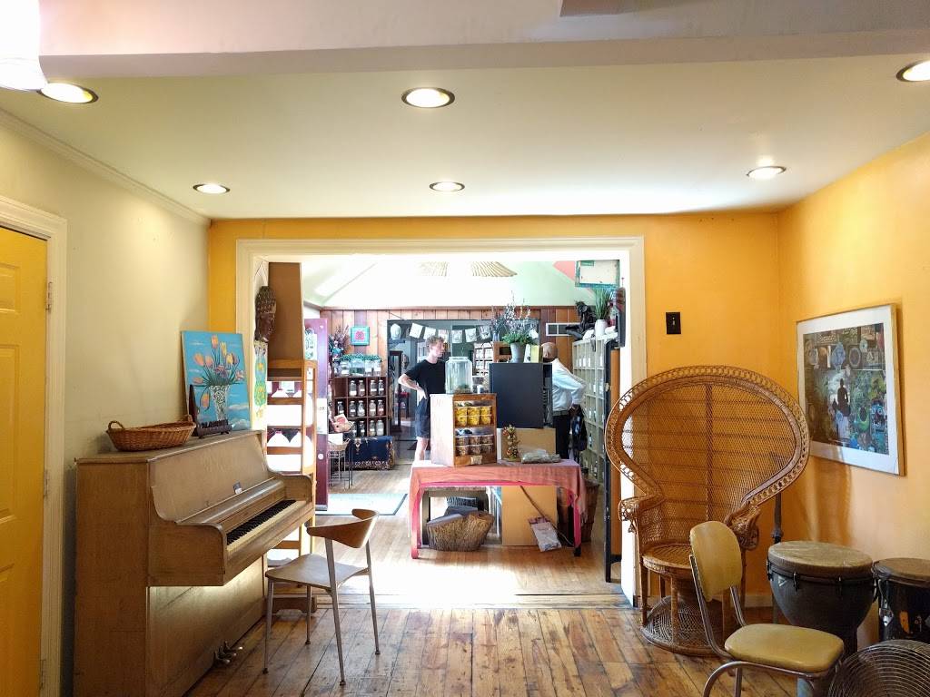 Psychedelic Healing Shack and Vegetarian Cafe | restaurant | 18700 Woodward Ave, Detroit, MI 48203, USA | 3133662247 OR +1 313-366-2247