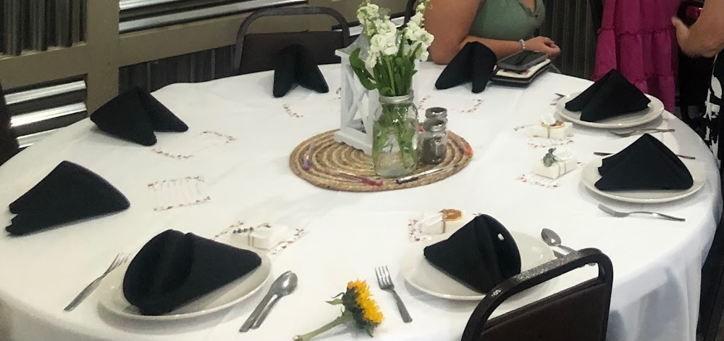 Ebbie’s Craft Kitchen and Catering | restaurant | 4366 Old William Penn Hwy, Monroeville, PA 15146, USA | 4126461055 OR +1 412-646-1055