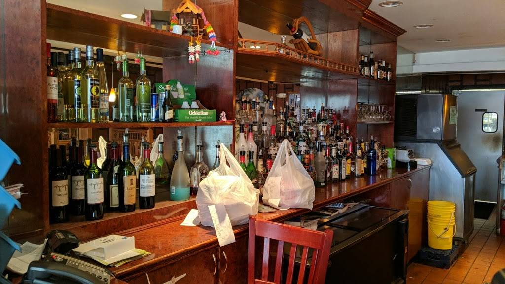 Bai Mai Thai | restaurant | 1541 E Lafayette St, Detroit, MI 48207, USA | 3135678424 OR +1 313-567-8424