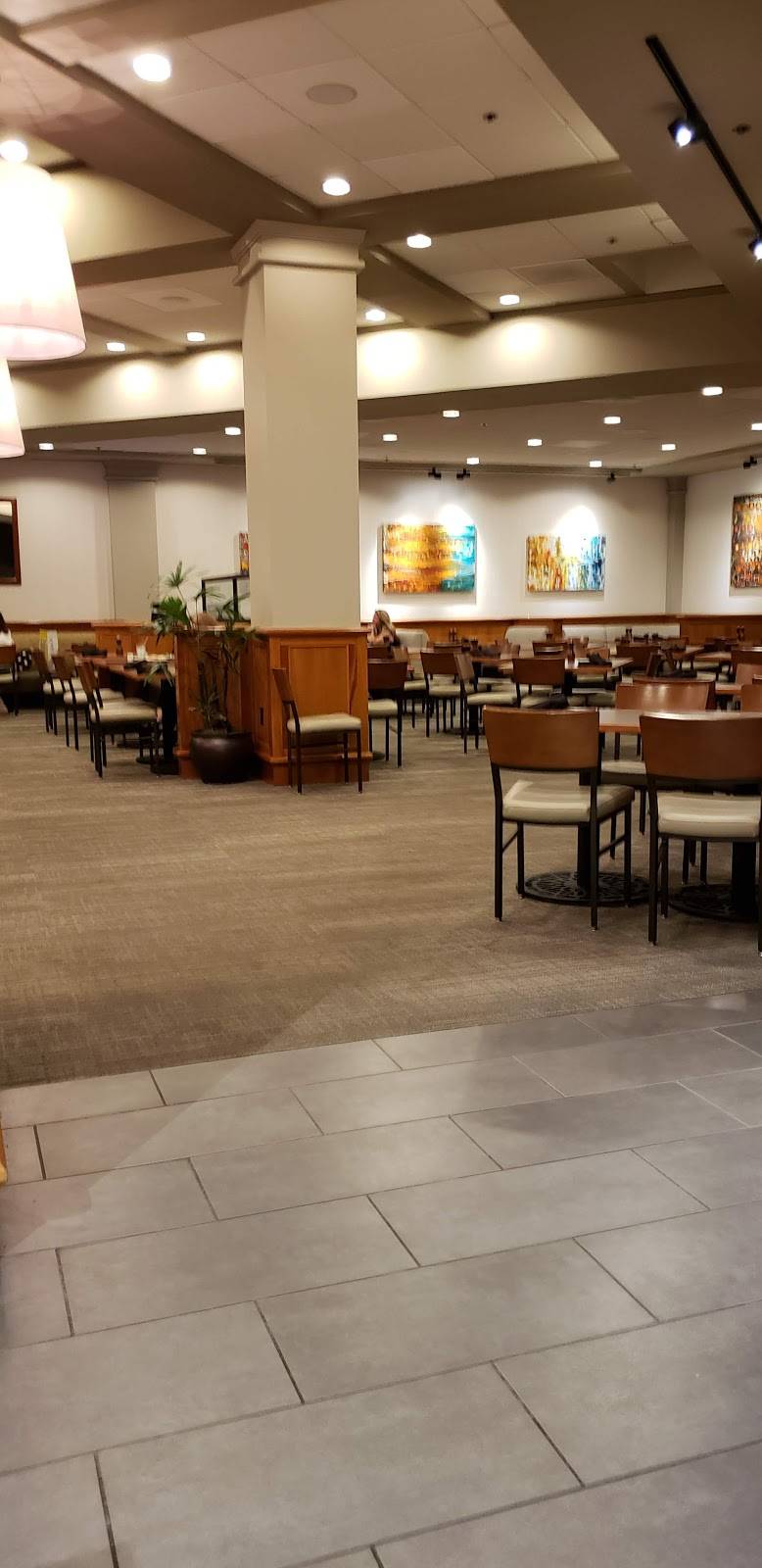 Bazille | restaurant | 501 Garden State Plaza Blvd, Paramus, NJ 07652, USA | 2017125930 OR +1 201-712-5930