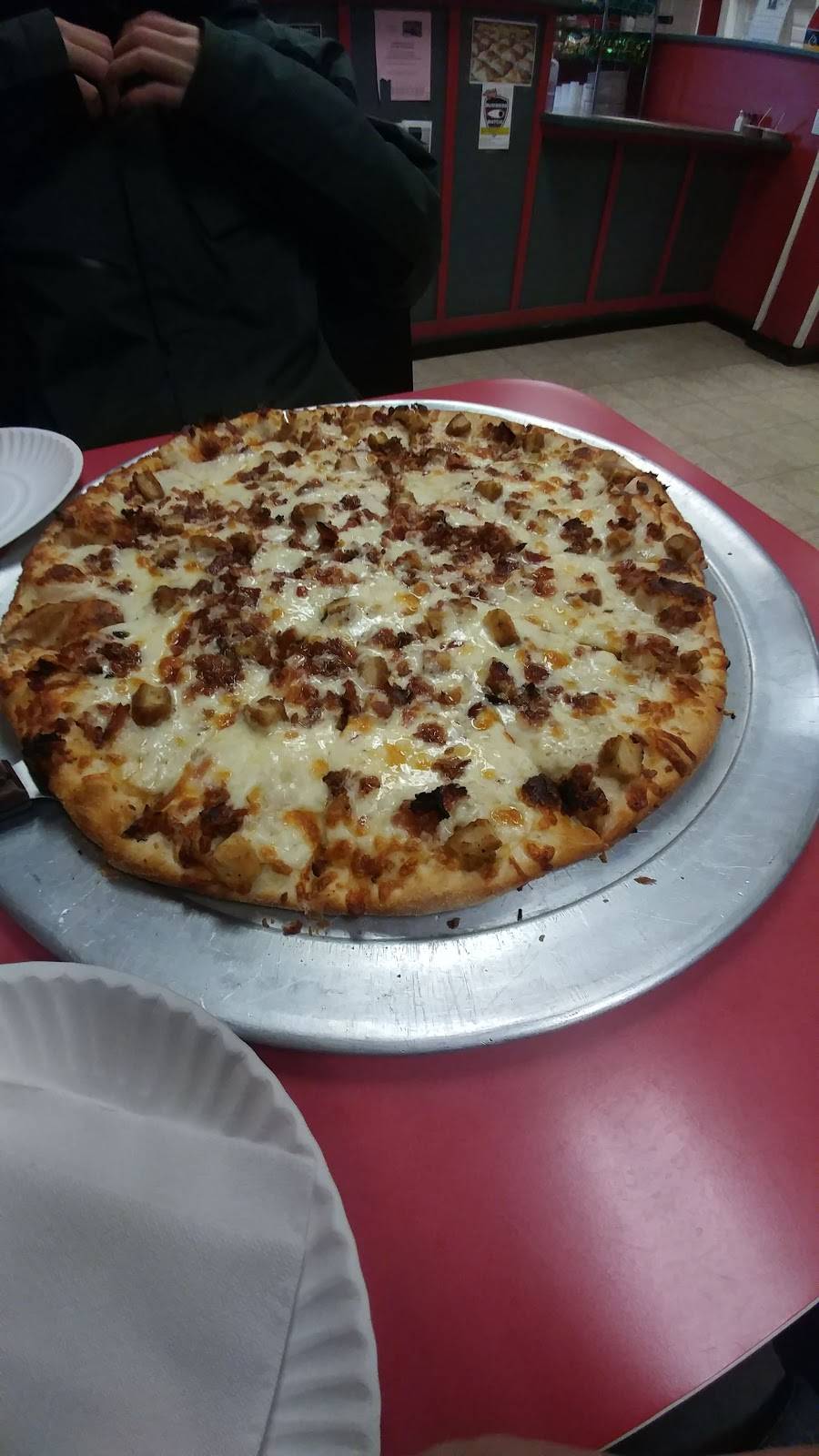 Empire Pizza Restaurant | restaurant | 413 North St, Pittsfield, MA 01201, USA | 4134430043 OR +1 413-443-0043