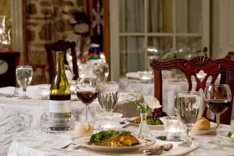 Clamber Hill Inn & Restaurant | restaurant | 111 N Main St, Petersham, MA 01366, USA | 9787248800 OR +1 978-724-8800