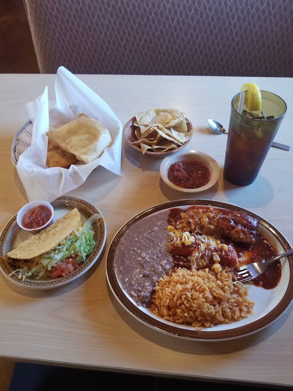 Abuelitas New Mexican Kitchen | restaurant | 6083 Isleta Blvd SW, Albuquerque, NM 87105, USA | 5058775700 OR +1 505-877-5700