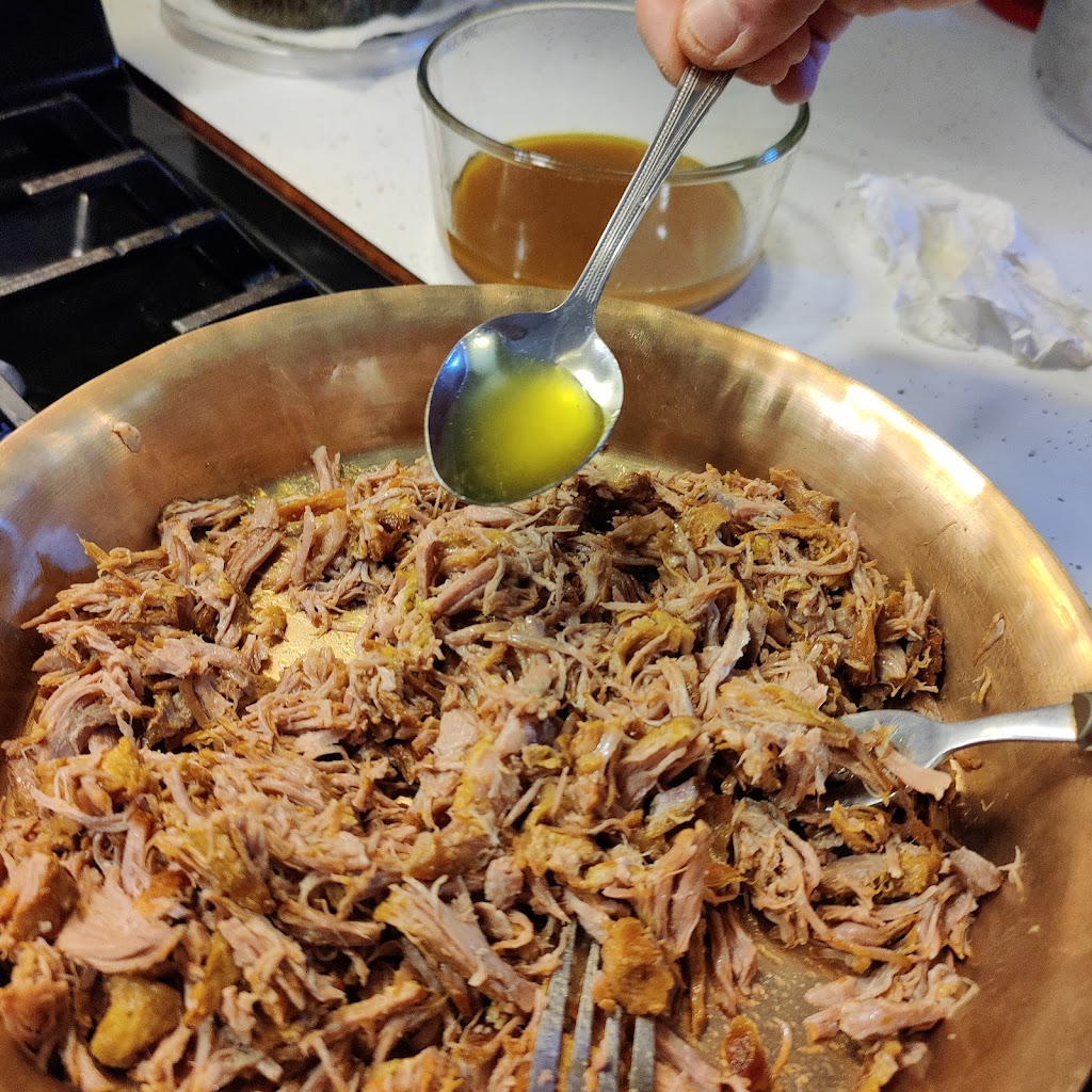 Talk Of The Town Chinese Restaurant | restaurant | 879 Canton Rd, Akron, OH 44312, USA | 3307847167 OR +1 330-784-7167