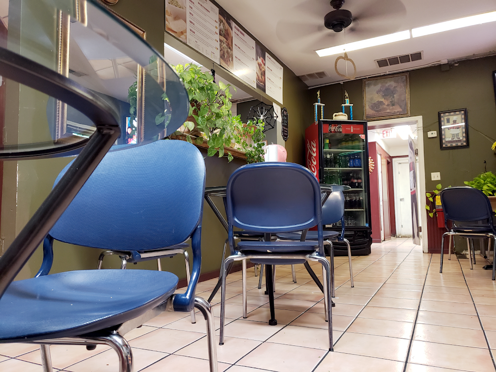 Taco Parado | restaurant | 1020 Washington St, Waukegan, IL 60085, USA | 8474456154 OR +1 847-445-6154