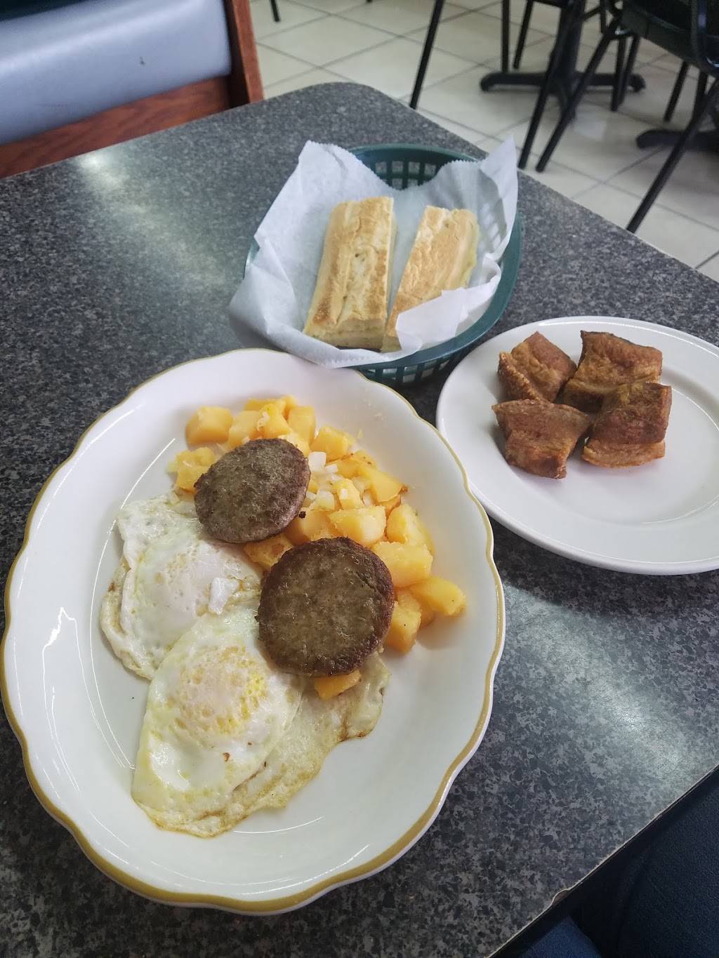 Mambos Cafe | cafe | 4423 N Armenia Ave, Tampa, FL 33603, USA | 8138731995 OR +1 813-873-1995