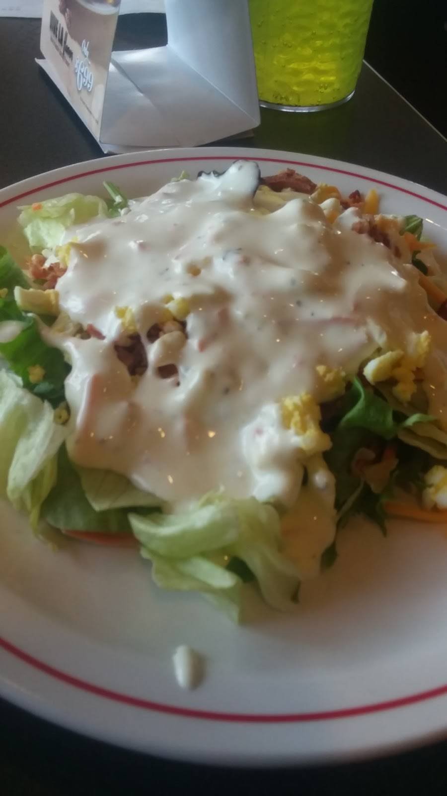 Frischs Big Boy | restaurant | 460 Clifty Dr, Madison, IN 47250, USA | 8122736524 OR +1 812-273-6524