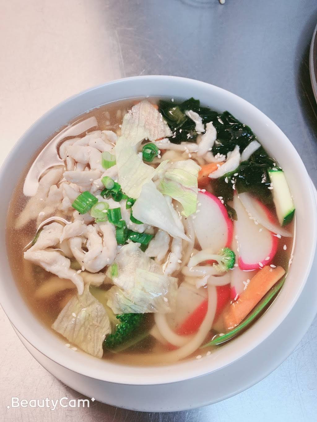 Yen Ching | restaurant | 1850 S Hurstbourne Pkwy #124, Louisville, KY 40220, USA | 5024913581 OR +1 502-491-3581