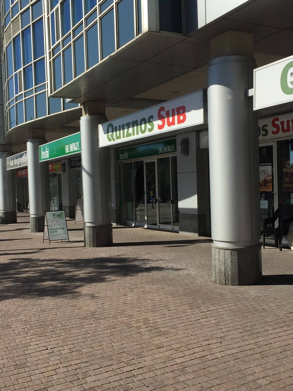 Freshii | restaurant | 208 Queens Quay W, Toronto, ON M5J 2Y5, Canada | 4373171400 OR +1 437-317-1400