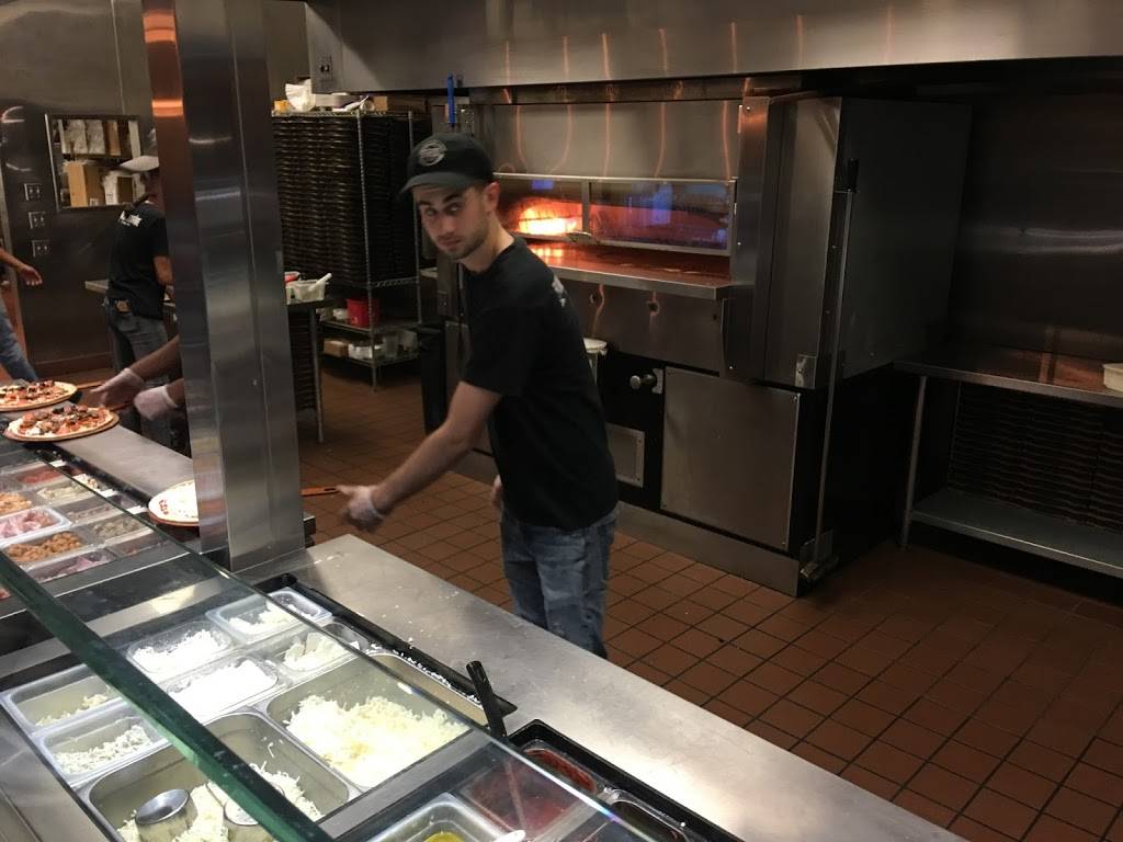 Fired Pie | restaurant | 4905 E Ray Rd #104, Phoenix, AZ 85044, USA | 4802077076 OR +1 480-207-7076