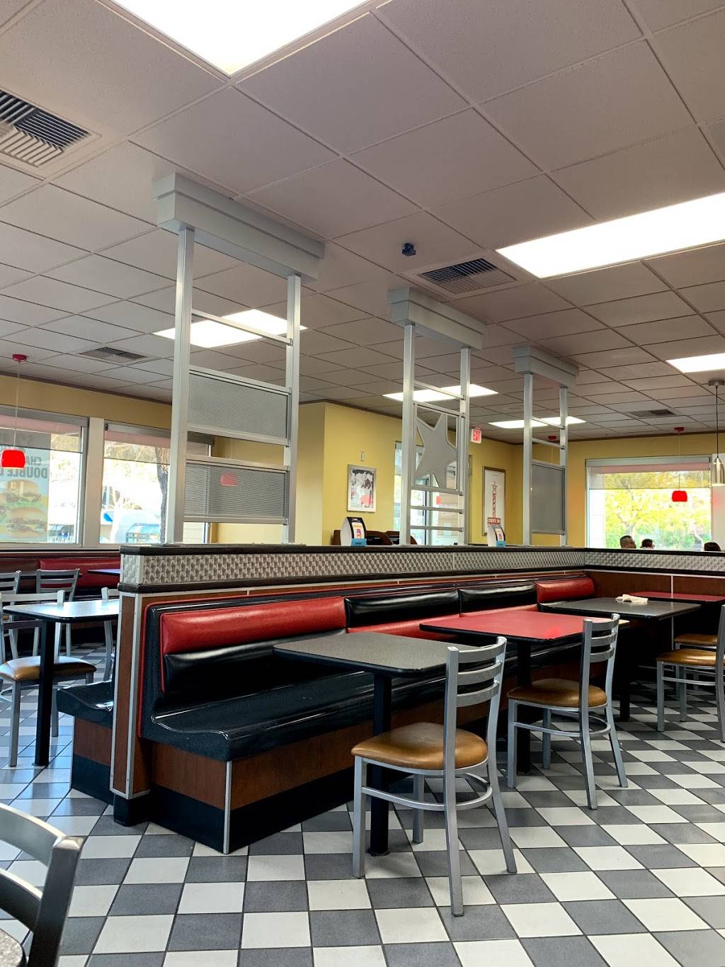Carls Jr. | restaurant | 9805 Carroll Canyon Rd, San Diego, CA 92131, USA | 8585664731 OR +1 858-566-4731